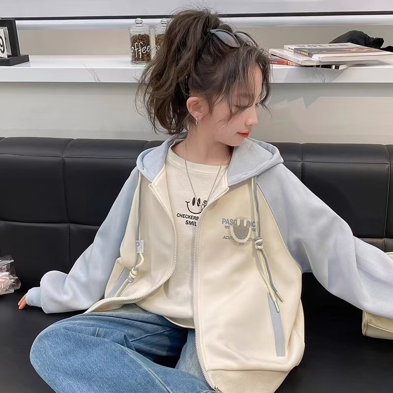 คุณภาพสูงเสื้อฤดูใบไม้ร่วงฤดูใบไม้ผลิของเด็กผู้หญิง เด็กใหม่มีฮู้ดชุดเบสบอลหลวมเสื้อสเวตเตอร์ถัก