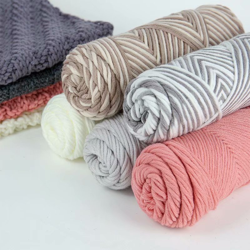 มีการเพิ่มสีใหม่มากมาย ไหมพรมคอตตอนนม ผ้าฝ้าย8ชั้น 100 กรัม