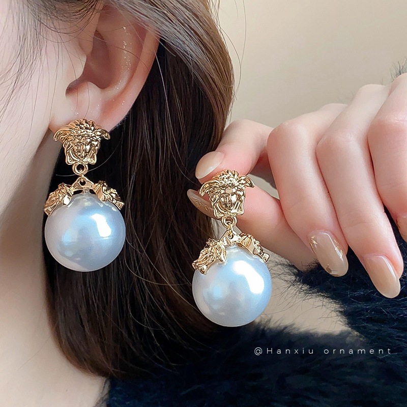 [จูวบิวตี้]เข็มเงินโอ้อวดที่สวยหรูมุกจี้ต่างหูหญิงยุโรปและอเมริกาย้อนยุคอารมณ์ต่างหูความรู้สึกสูงของต่างหูหรูหร
