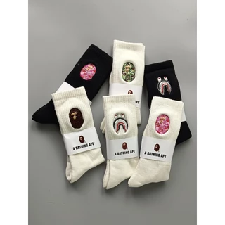 BAPE ปัก Ape Head ผู้ชายผู้หญิงถุงเท้าสีขาวคู่รัก Four Seasons