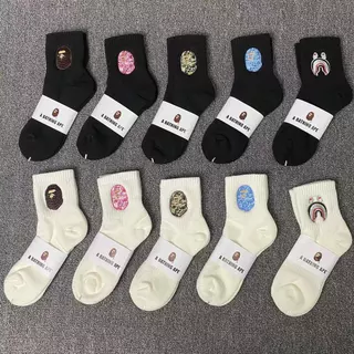 BAPE ปัก Ape Head ผู้ชายผู้หญิงถุงเท้าสีขาวคู่รัก Four Seasons