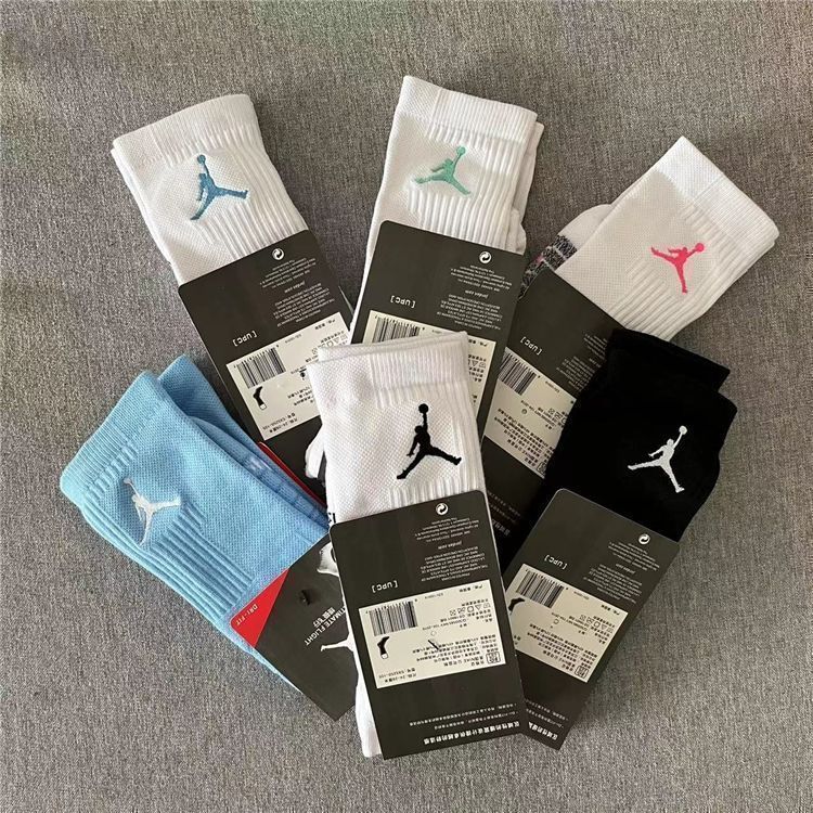 ถุงเท้าบาสเก็ตบอลสําหรับผู้ชาย Jordan Elite Sports ถุงเท้าผ่ากลาง ถุงเท้าผ้าขนหนูแบบหนา ระบายอากาศได้ สบาย