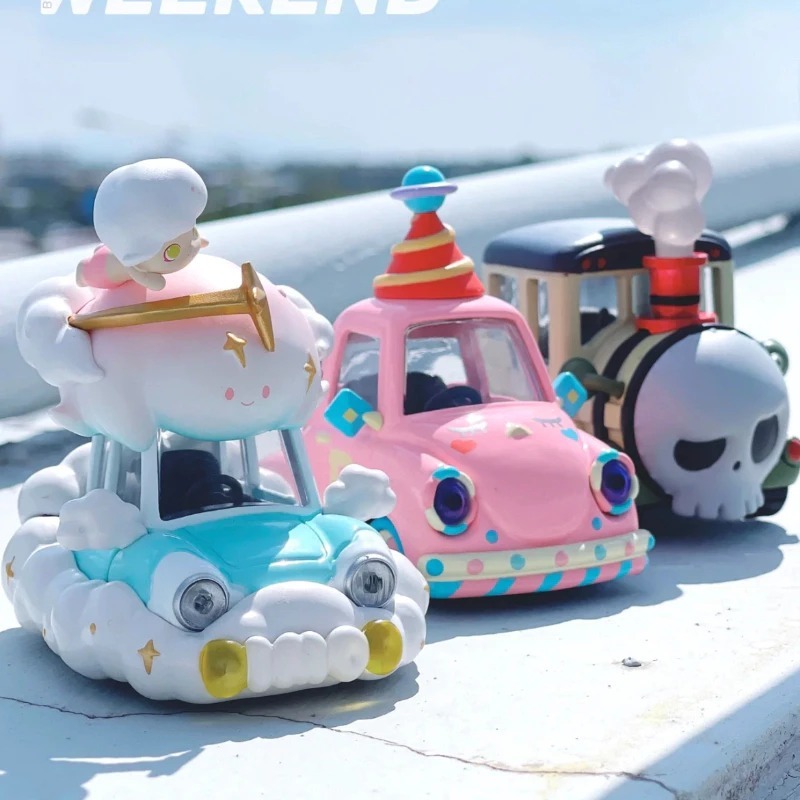 ของแท้POPMART POPCAR Happy Weekend Series Blind whole secret Box Toys ตุ๊กตาน่ารัก Surprise Box Surp
