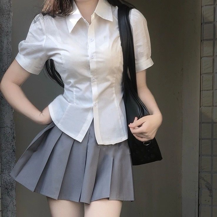 Laterme สีขาว เสื้อเชิ้ตแขนสั้นแขนพองแฟชั่นฤดูร้อนสําหรับผู้หญิง รุ่นสั้น