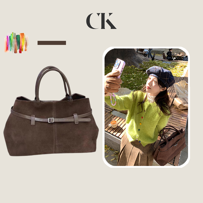 CINVAI&KROZE เวอร์ชั่นเกาหลีของ ins retro matte suede เข็มขัดหัวเข็มขัดกระเป๋าสะพายแบบพกพา