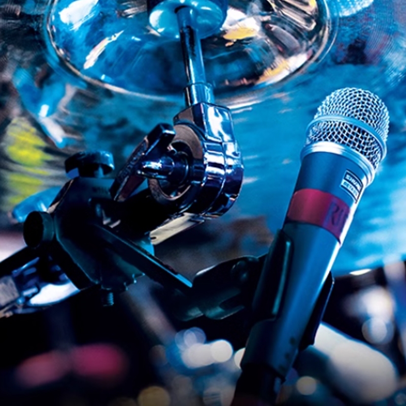 Shure BETA57A ไมโครโฟนแบบมีสายการแสดงบนเวทีร้องเพลงสดบันทึกไมโครโฟนแบบไดนามิก