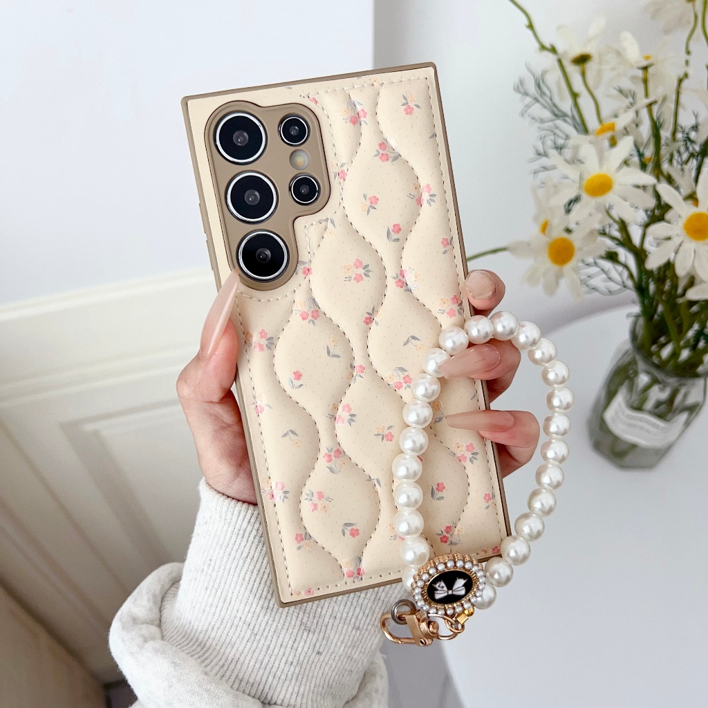 สวยงาม คอร์เทกซ์ ดอกไม้เล็ก ๆ เชือกมุก ซองโทรศัพท์ Samsung Galaxy S26 Ultra S26 Plus S26 S25 Ultra S25 Plus S25 S24 Ultra S24 Plus S24 S23 S23 Plus S23 Case เคสโทรศัพท์ใหม่ ขอบซิลิโคนอ่อนขอบป้องกันการตก เคสมือถือซัมซุง