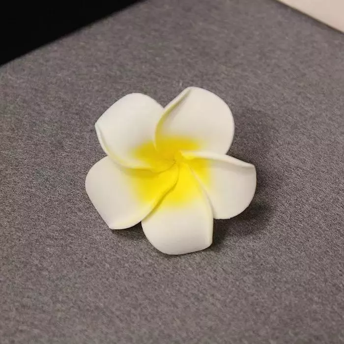 💛จัดส่งจากประเทศไทย💛flower hairpin กิ๊บติดผมดอกไม้ กิ๊บลีลาวดี กิ๊บดอกไม้ปลอม 7 ซม. ทำจากโฟมหนา ทนทาน