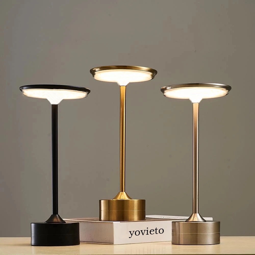 โคมไฟตั้งโต๊ะ LED สัมผัส ปรับแสง 3 ระดับ USB ชาร์จ โลหะ+PC 28.5x13x9.5 ซม.