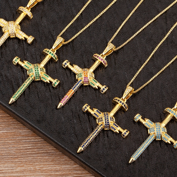 การออกแบบสร้างสรรค์ใหม่ Peg รูปร่างบุคลิกภาพ Cross จี้สร้อยคอสําหรับผู้หญิงชาย Daily Party Chain Cho