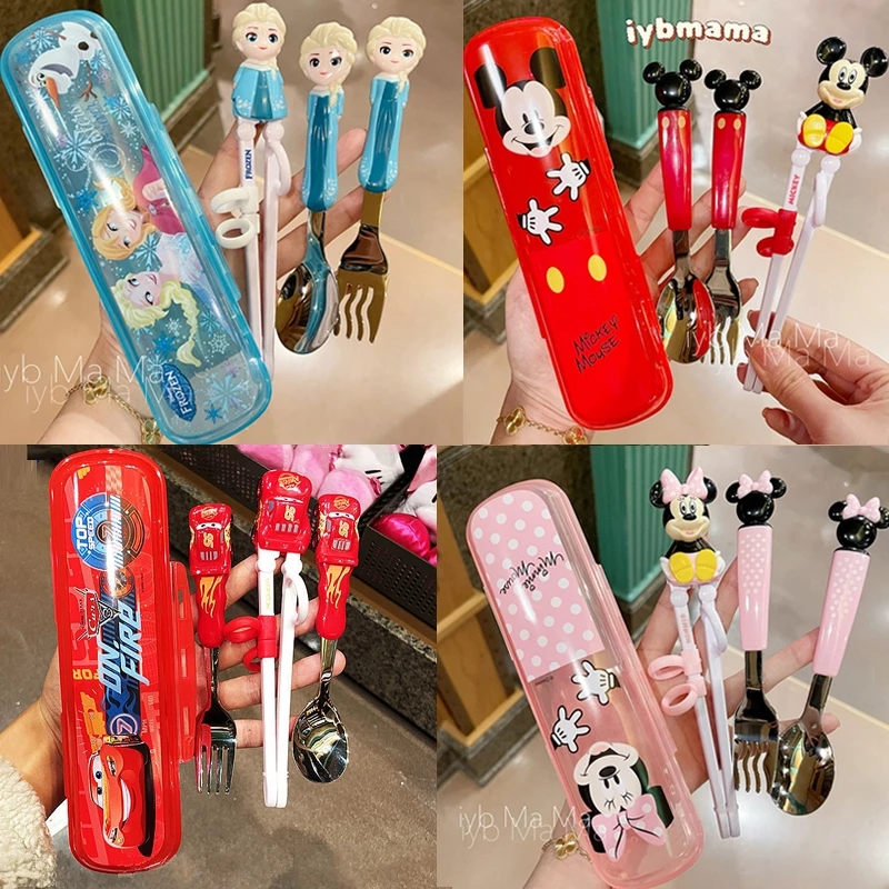 ชุดตะเกียบฝึกเด็ก Disney 3in1 ตะเกียบ ส้อม ช้อน สแตนเลส ปลอดสาร BPA พร้อมกล่องพกพา ลายการ์ตูนน่ารัก เหมาะ 1-3 ปี