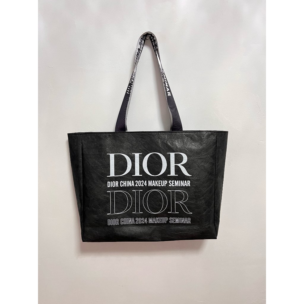 Dior Dior Makeup Artist Research Association รวมกระเป๋า Tote Bag