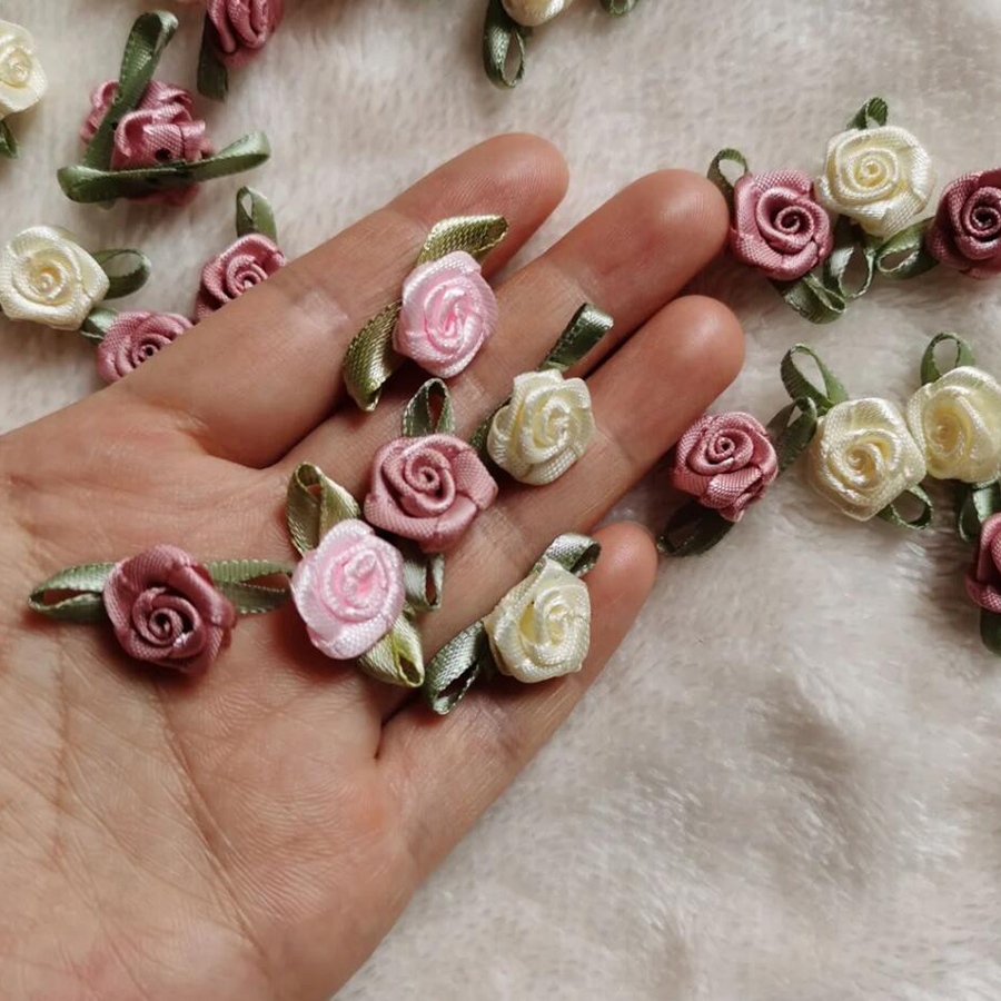 100 ชิ้นทําด้วยมือปักดอกกุหลาบขนาดเล็กเสื้อผ้าชุดอุปกรณ์ ทําเอง และแพทช์ตกแต่ง - รูปที่ 3