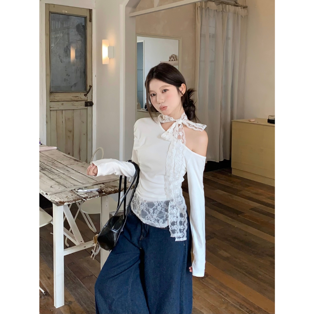 【BANKO】เวอร์ชั่นเกาหลีฤดูใบไม้ร่วงของผู้หญิงสลิมฟิตลูกไม้เย็บที่ไม่มีสายหนังสีขาวแขนยาวเสื้อยืด