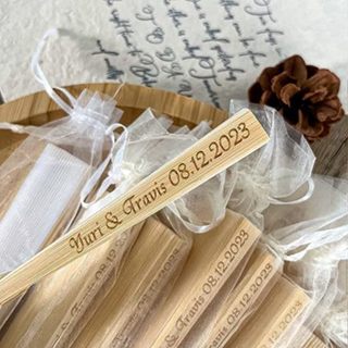 1 รายการที่กําหนดเองฟรีไม้แกะสลักพัดลมพับย้อนยุคมือถือตกแต่ง…