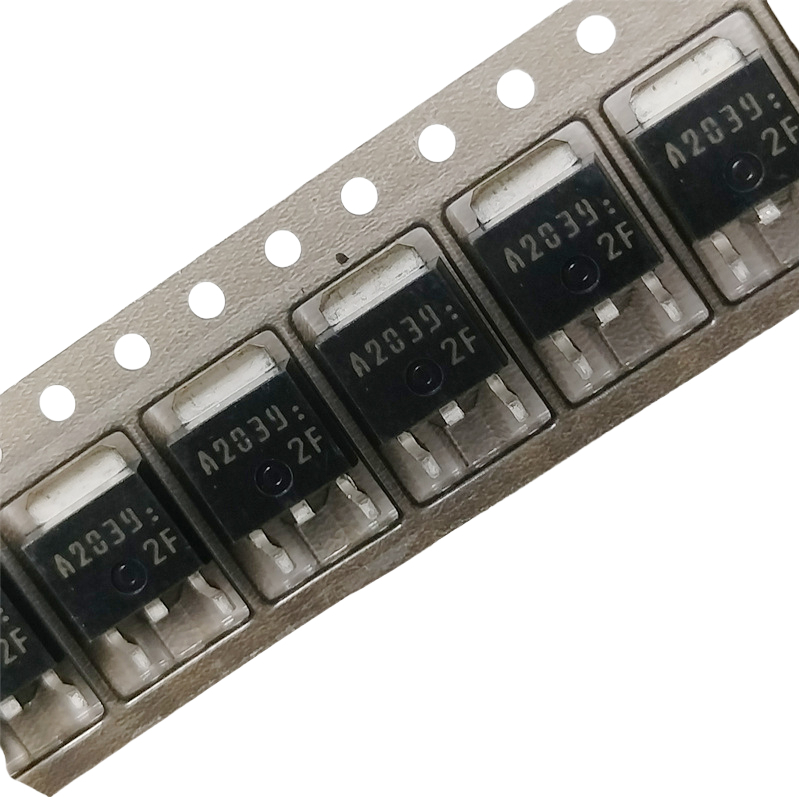 2SA2039 2SA1797 50pcs ทรานซิสเตอร์ 2SA2096 2SB1203 2SD1803 BCP55 BCP69 PZT22 SOT-252 SOT-223 pxb1