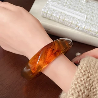 [จูวบิวตี้]สร้อยข้อมือเรซิ่นไม่สม่ําเสมอ ซอก เรียบง่าย ย้อนยุค อารมณ์สร้อยข้อมือบุคลิกภาพแฟชั่นออกแบบเครื่องประดับมือเฉพาะขายส่งหญิ