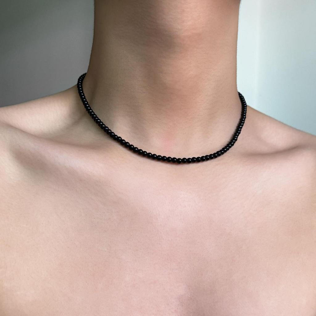 สร้อยคอลูกปัดสีดําเครื่องประดับแฟชั่นย้อนยุคเย็นสําหรับผู้ชายและผู้หญิง