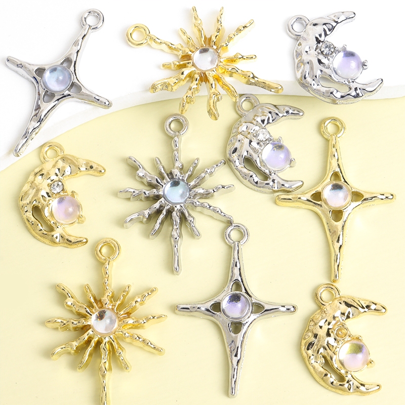 10 ชิ้น Y2K-Inspired Star & Moon Design Alloy Charms พร้อมกระจก, Rhinestones Accents, หวาน Cool สไตล์ Choker สร้อยคอสร้อยข้อมือต่างหูและรอมฎอนเครื่องประดับ DIY จี้โลหะเคลือบเงา