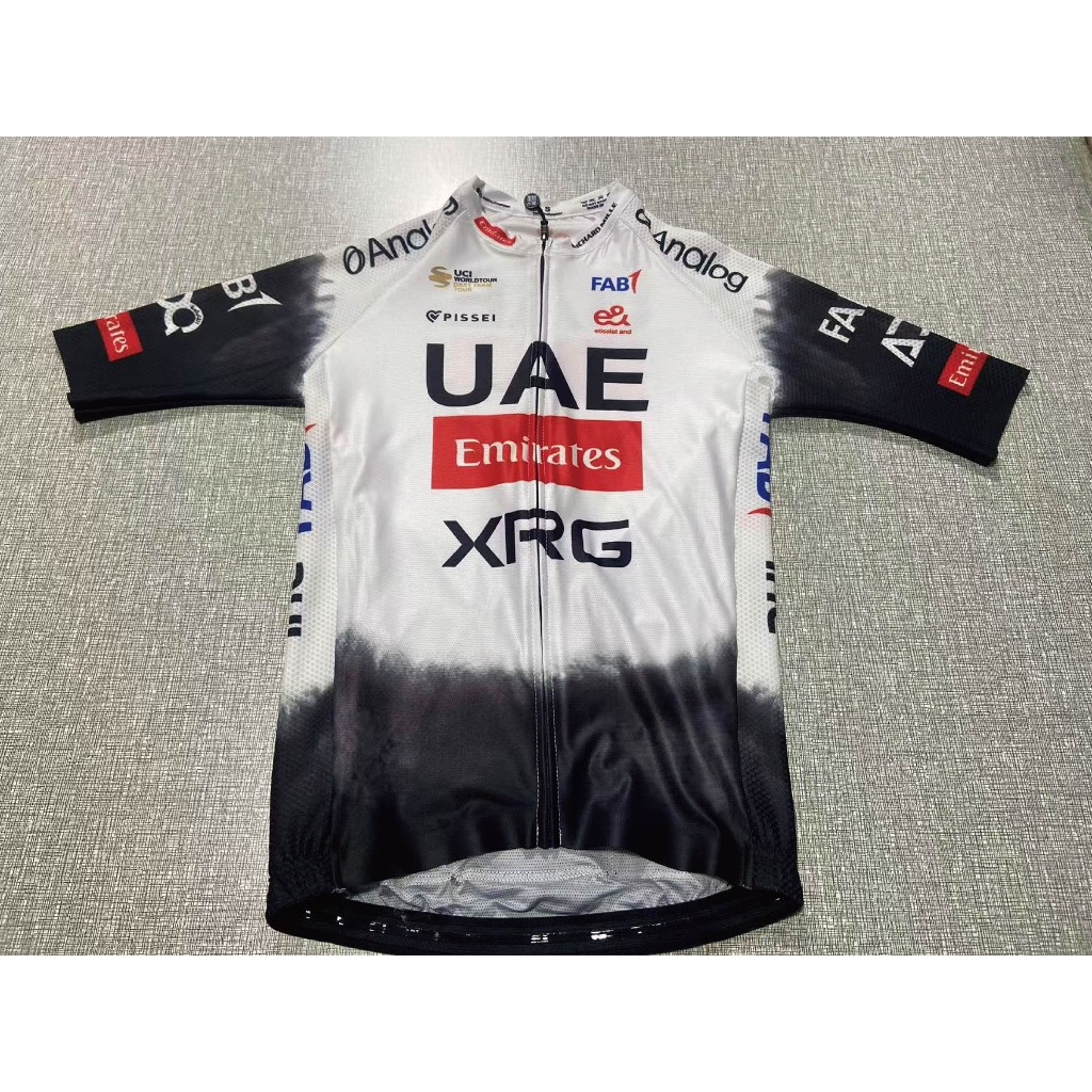 2025 ฤดูกาลใหม่ UCI World Tour UAE_Team_Emirates ขี่จักรยานทีม Jersey Racing ตัดจักรยานเสื้อผ้า Brea
