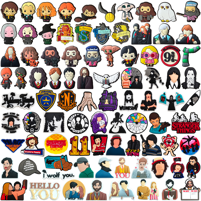 รองเท้าแตะออริจินัลพร้อมจี้ปุ่ม Charm สำหรับของขวัญเพื่อน