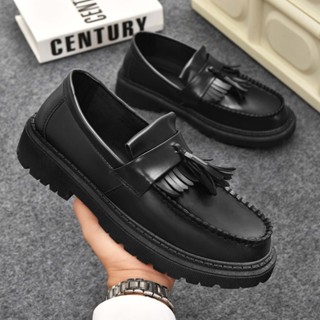 🚚สปอตสินค้า🚚 เกาหลี Loafer รองเท้าผู้ชายแฟชั่นสีดํา Casual M…