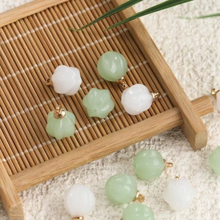 St. kunkka 5 ชิ้นสไตล์จีนเลียนแบบหยกแก้วจี้สไตล์จีนมงคล Cloud Lily of the Valley จี้แก้วสําหรับ DIY สร้อยคอสร้อยข้อมือสําหรับของขวัญปีใหม่