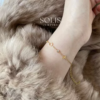 สร้อยข้อมือเสน่ห์สีสันสดใสดอกไม้โคลเวอร์นําโชค • กันน้ําไม่ซีดจาง • กําไลข้อมือแฟชั่นสําหรับผู้หญิงผู้ชาย พี่ชาย444