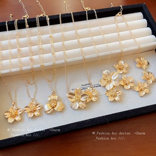 ลายดอกไม้จี้สร้อยคอแฟชั่นที่เรียบง่ายวินเทจอารมณ์กระดูกไหปลา…