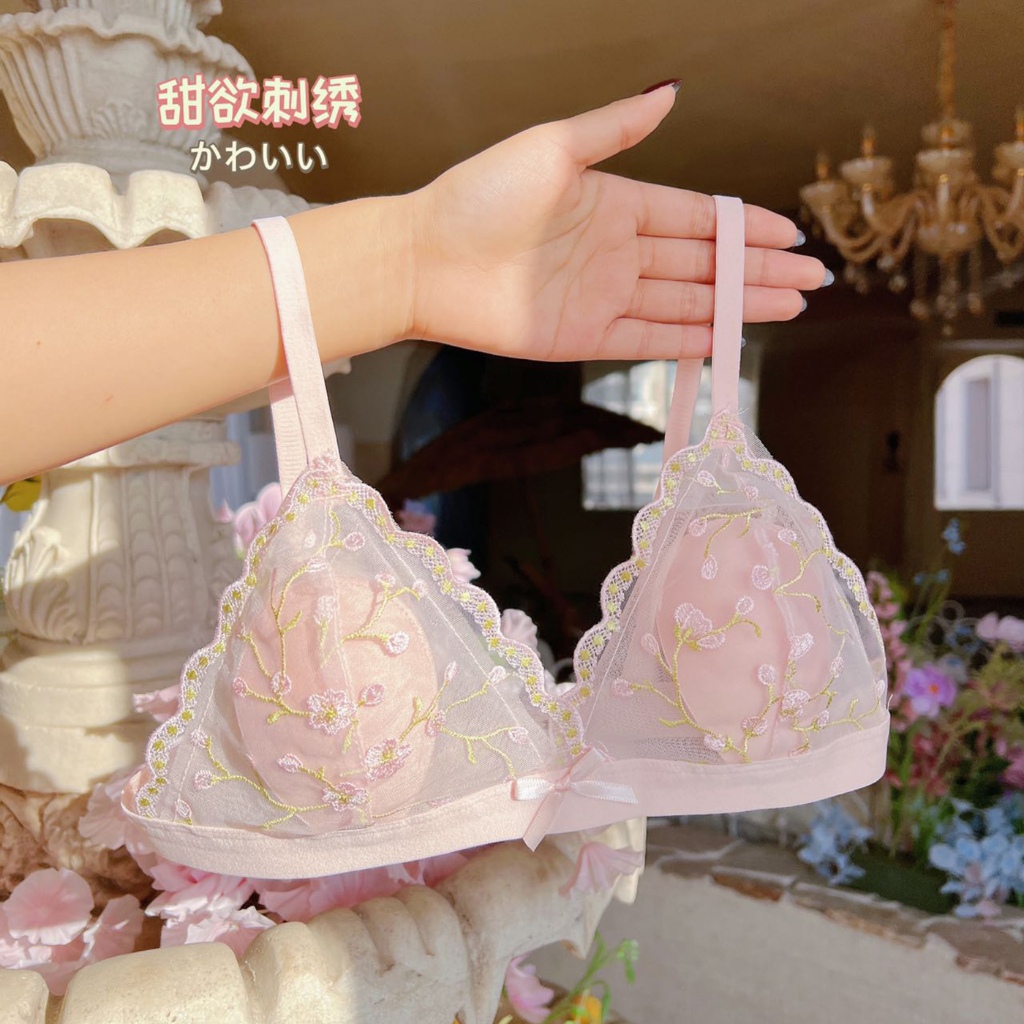 ลึก V บางเฉียบถ้วย ไม่มีกรอบ กดขึ้น บรา ระบายอากาศได้ ปักลูกไม้เซ็กซี่ Un