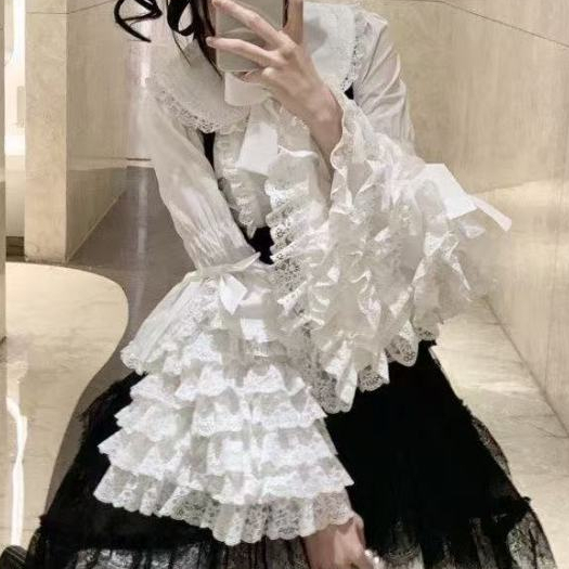 ญี่ปุ่นโลลิต้าเสื้อน่ารักหวานลูกไม้ตุ๊กตาที่มีแขนยาวภายในแขนยาวด้านบน