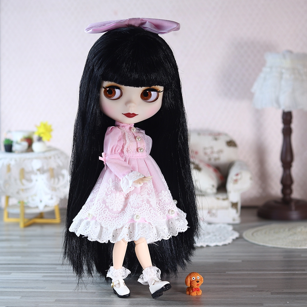 เสื้อผ้าตุ๊กตา DBS blythe ,ขายเสื้อผ้าเท่านั้น ,ไม่มีตุ๊กตา .ไม่มีรองเท้า