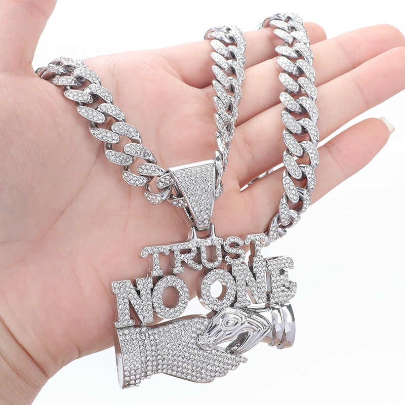 Hip Hop Iced Out Diamond TRUST NO ONE จี้ Bling Cuban Chain สร้อยคอ Jewerly Unisex