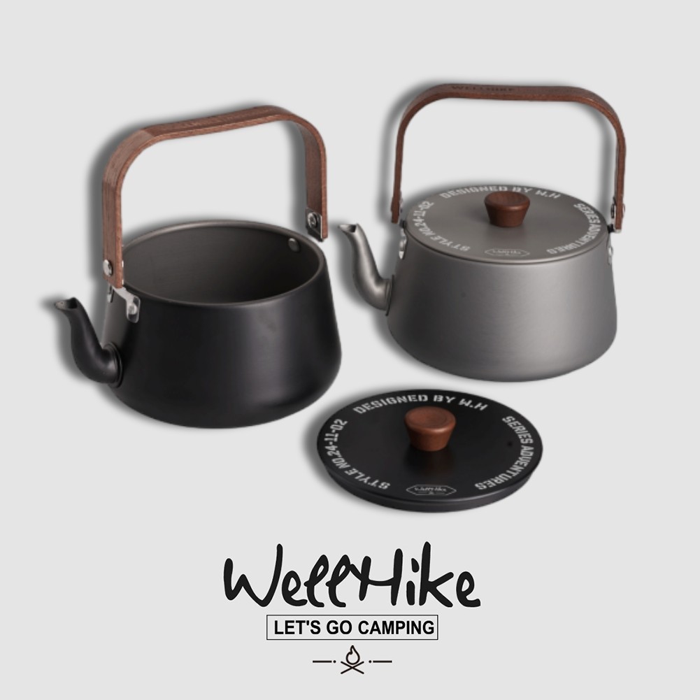 WELLHIKE กาน้ำร้อนแคมป์ปิ้ง 1.1L พร้อมที่จับไม้ กาต้มน้ำพกพาสำหรับการต้มในที่โล่ง เดินป่า และท่องเที่ยว ชุดครัว Camping