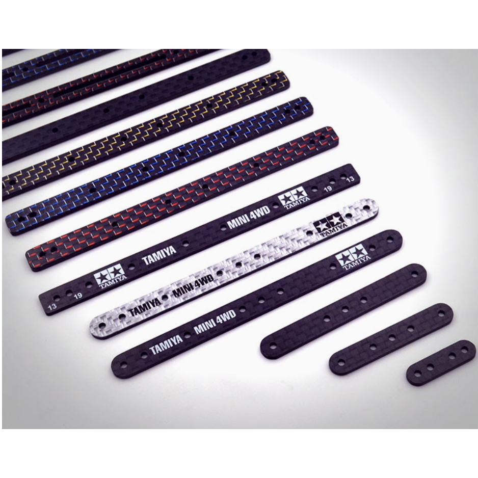 1 pcs mini 4wd HG คาร์บอน เฟอร์เบอร์ แผ่น { HG Carbon Reinforcing Plate (1.5mm/2 mm/3 mm}