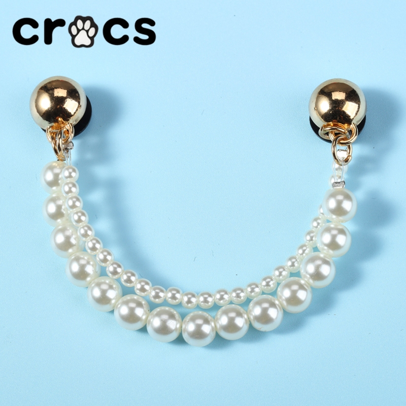 รองเท้า Crocs การ์ดดอกไม้ Luo Chi Zhibixing เครื่องประดับพื้นผิวเกรดสูงโลหะตกแต่งขนาดใหญ่โซ่มุกขนาดเล็กชุดห้าชิ้น