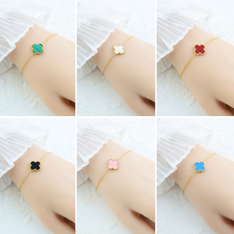 ใหม่สองด้านหรูหรา โคลเวอร์ 18เค สร้อยข้อมือสําหรับผู้หญิงแฟชั่นและไฮเอนด์หรูหราและมีสไตล์แถบสร้อยข้อมือปิดทองเหล็กไทเทเนียมสร้อยข้อมือไม่ซีดจางของขวัญวัน