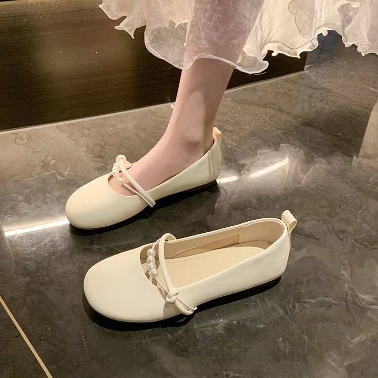 Chic Stroll รองเท้าสตรีแมรี่เจน สไตล์ฤดูร้อนใหม่ รองเท้าส้นแบนตื้นอเนกประสงค์ รองเท้าส้นเตี้ยมุกสไตล์อ่อนโยน