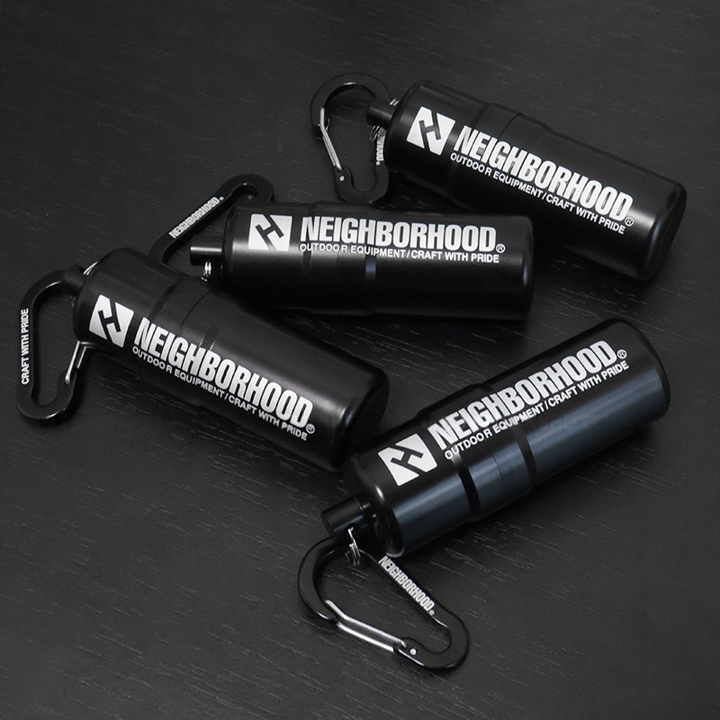Street Wear NEIGHBORHOOD กล่องโลหะสีดําสไตล์อลูมิเนียมอัลลอยด์สามารถแบบพกพากันน้ําที่ไม่ซ้ํากัน Creative Trend NBHD