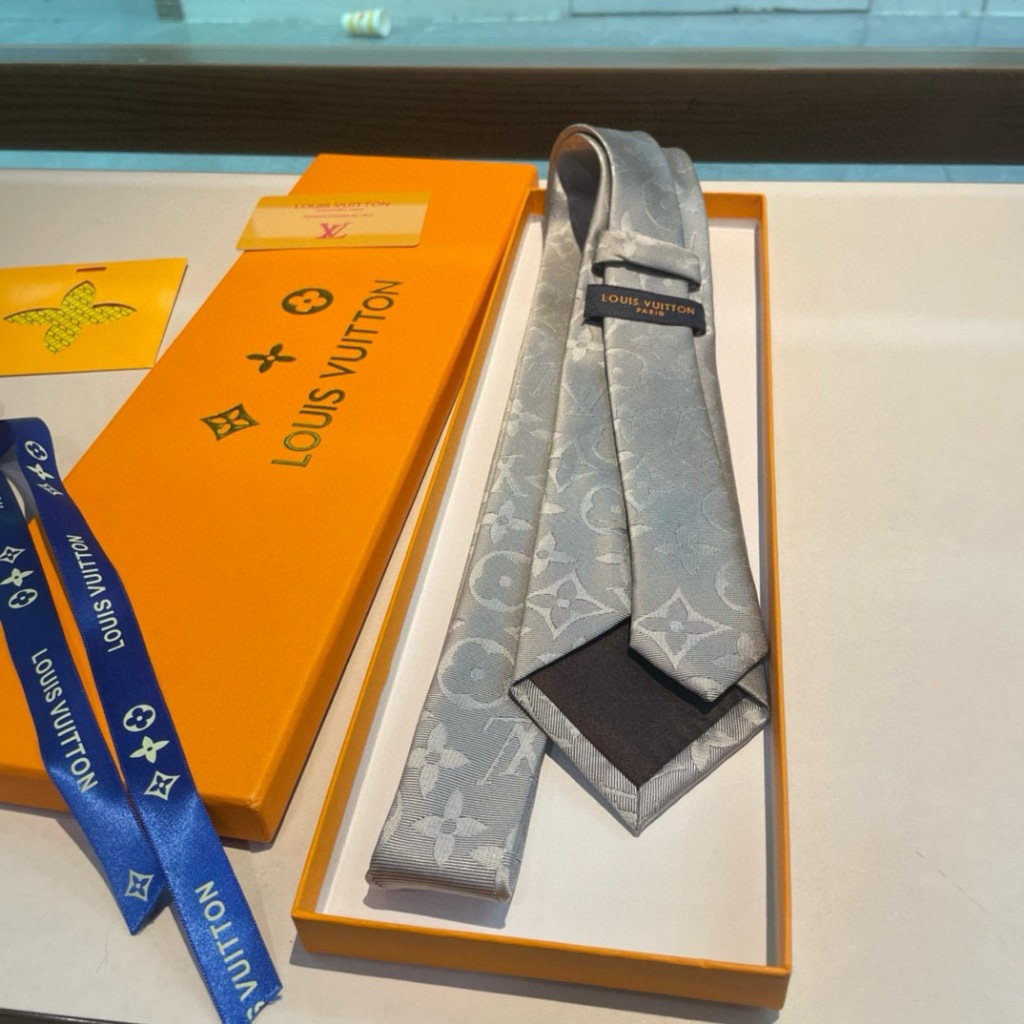 เน็คไท Louis V Grey Retro Universal - รูปที่ 2