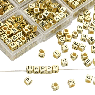50pcs 6mm อะคริลิค DIY Cube Square ตัวอักษรลูกปัด AZ ตัวอักษรภาษาอังกฤษลูกปัดสําหรับสร้อยข้อมือสร้อยคอเครื่องประดับทํา