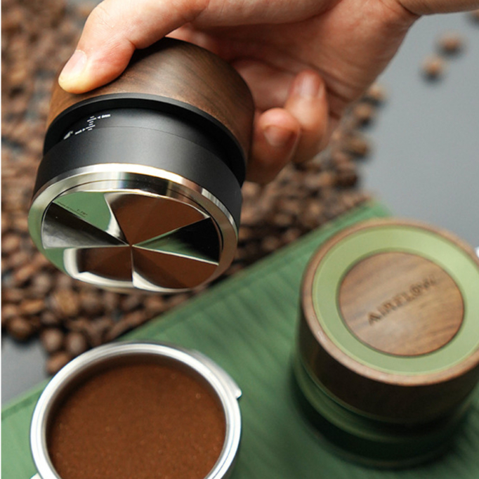 Airflow Freeman แรงโน้มถ่วง ดูดแม่เหล็ก Distributor 58mm เอสเพรสโซอิตาเลียน ปรับความสูงอัตโนมัติ