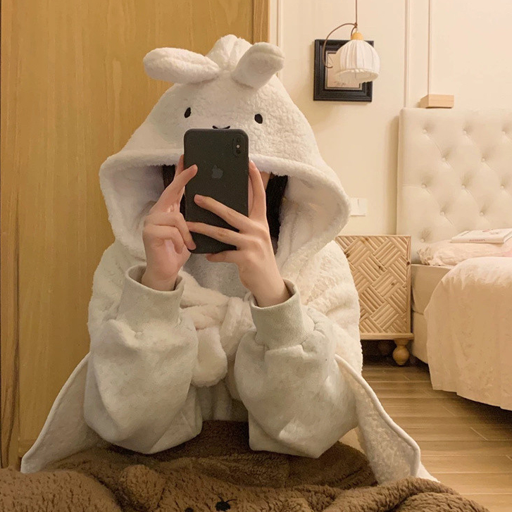 Miffy Plush Shawl Nap ผ้าห่มเครื่องปรับอากาศผ้านวมเสื้อผ้าหน้าแรก