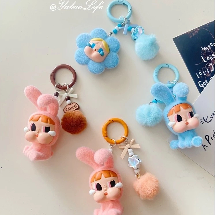 Popmart Crybaby สายคล้องโทรศัพท์ กระเป๋าสร้างสรรค์ พวงกุญแจ Charm Mini Plush cry baby จี้ Strap
