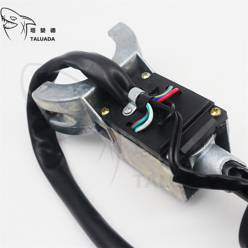 701/80144 เดินย้อนกลับคอลัมน์สวิทช์สําหรับ JCB 4C444 4C 3CXE 214-4 215S 217-4 70180144 สวิตช์ไฟเลี้ย