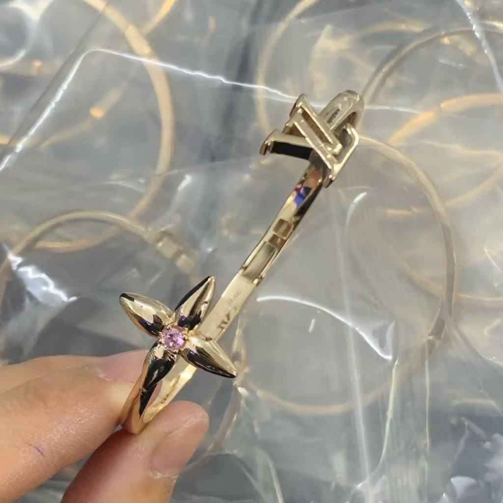 2025 ใหม่ VL Quadrangle OPENING BRACELETS