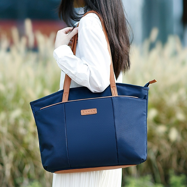 ไนลอนผู้หญิงแล็ปท็อปกระเป๋ากันน้ํา Tote กระเป๋าสุภาพสตรีไหล่กระเป๋าแฟชั่นผู้หญิงกระเป๋าถือ