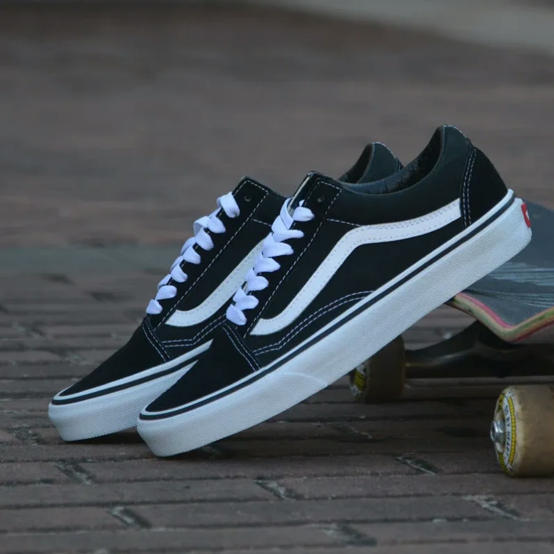 Old Skool (Classic) Marked-รองเท้าผ้าใบลำลองสำหรับนักเรียน ขนาด 36-45