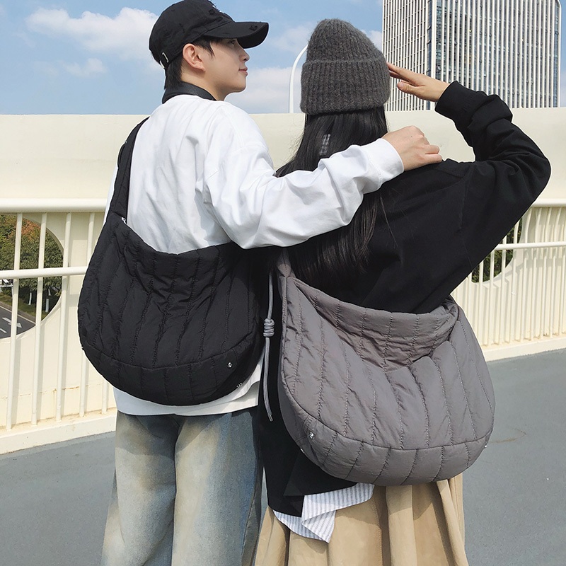 Ulzzang กระเป๋าสะพายแฟชั่นเกาหลีผู้หญิงกระเป๋าสะพายไหล่ Big Capcity สําหรับผู้หญิง