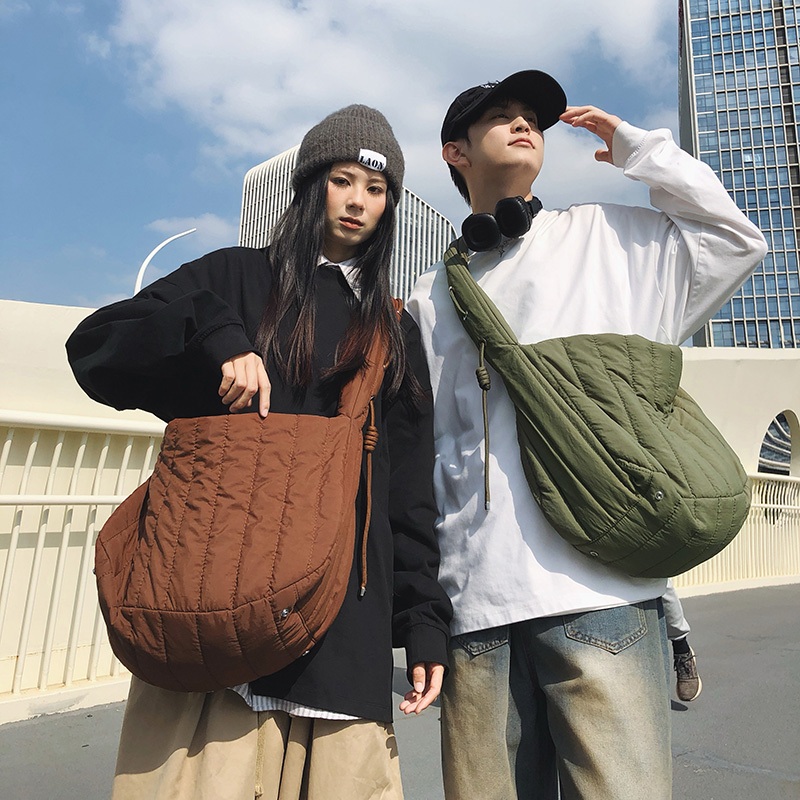 Ulzzang กระเป๋าสะพายแฟชั่นเกาหลีผู้หญิงกระเป๋าสะพายไหล่ Big Capcity สําหรับผู้หญิง